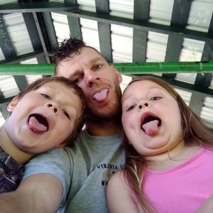 Meet your Posher, Corey